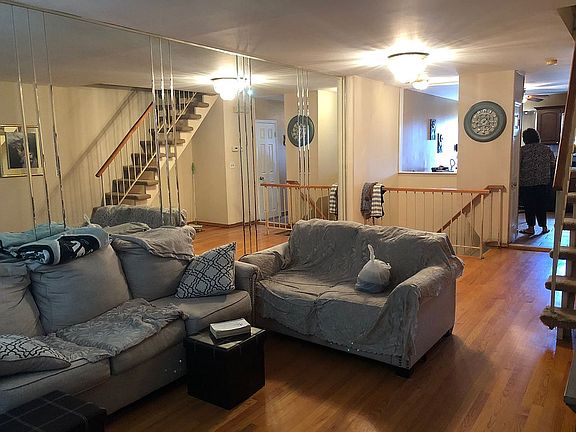 5th image of 667 Tompkins Ave #1