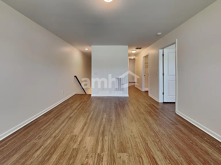 193 Orion Way — Photo 6