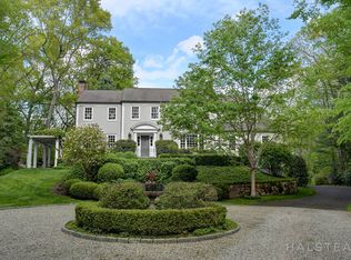 258 Wahackme Rd, New Canaan, CT 06840