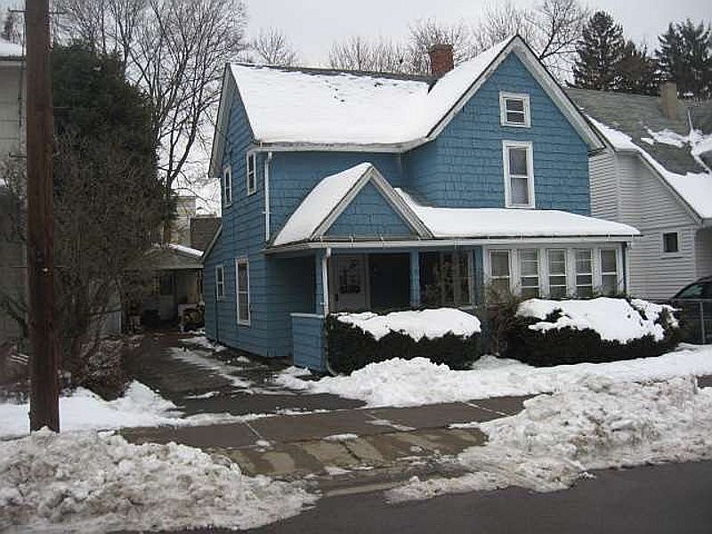 1st image of 233 Saint Charles St