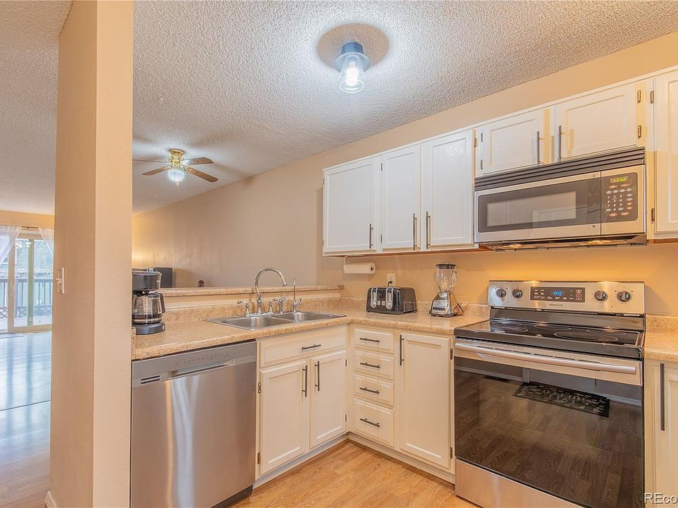 3536 S Depew Street #6, Lakewood, CO 80235 | MLS #9279209 | Zillow