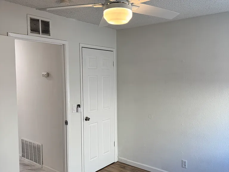 22 Merrimac Pl — Photo 22