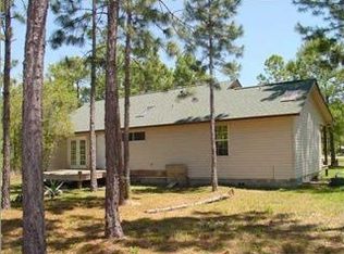 265 Paradise Ln, Apalachicola, FL 32320