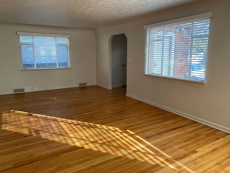 1181 Newport St — Photo 2