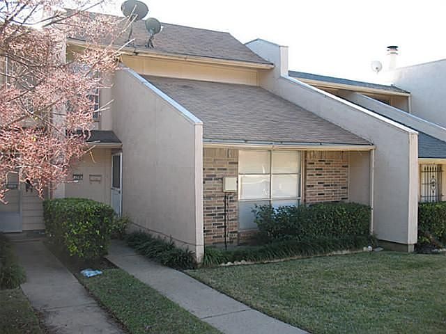 1st image of 358 Valley Park Dr