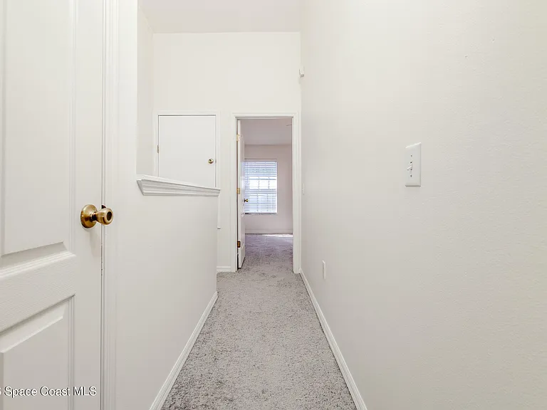 518 Steeplechase Ln — Photo 18