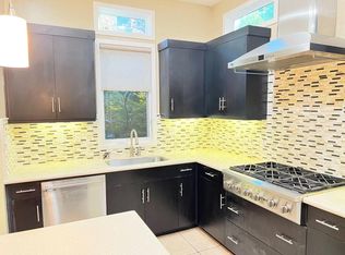 3478 Alma Village Cir, Palo Alto, CA 94306