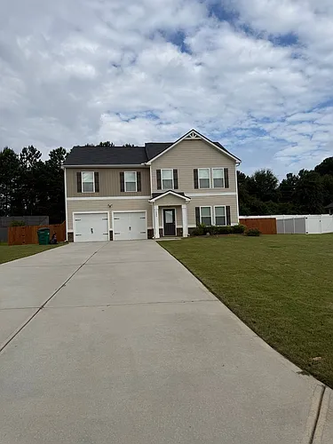 1002 Clydes Way Photo 1