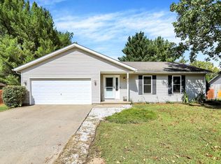 857 E Meadowlands Dr, Ellettsville, IN