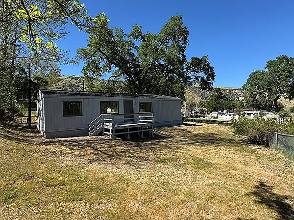 2nd image of 2720 Lebec Oaks Rd