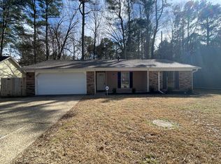 6611 Elmore Rd, Little Rock, AR 72209