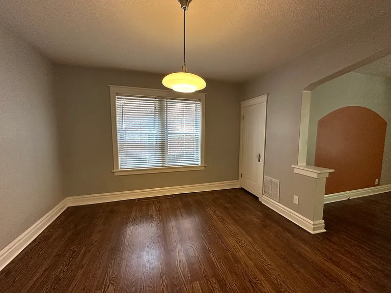 5828 Goener Ave — Photo 7