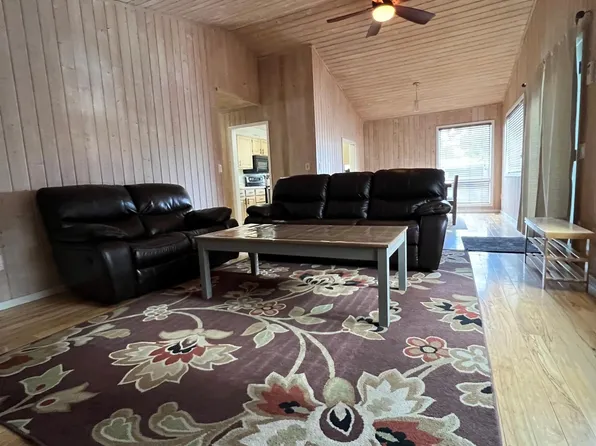 151 Toftum Ln, Columbia Falls, MT