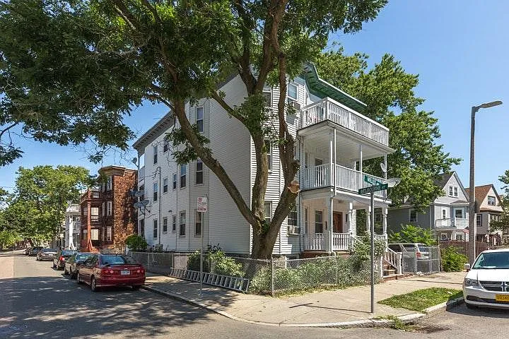120 Welles Ave #2 — Photo 13