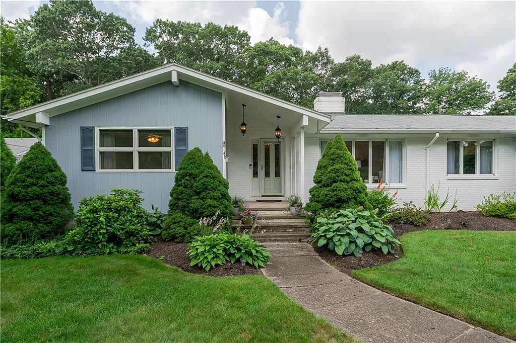 46 W River Pkwy, North Providence, RI 02904 Zillow