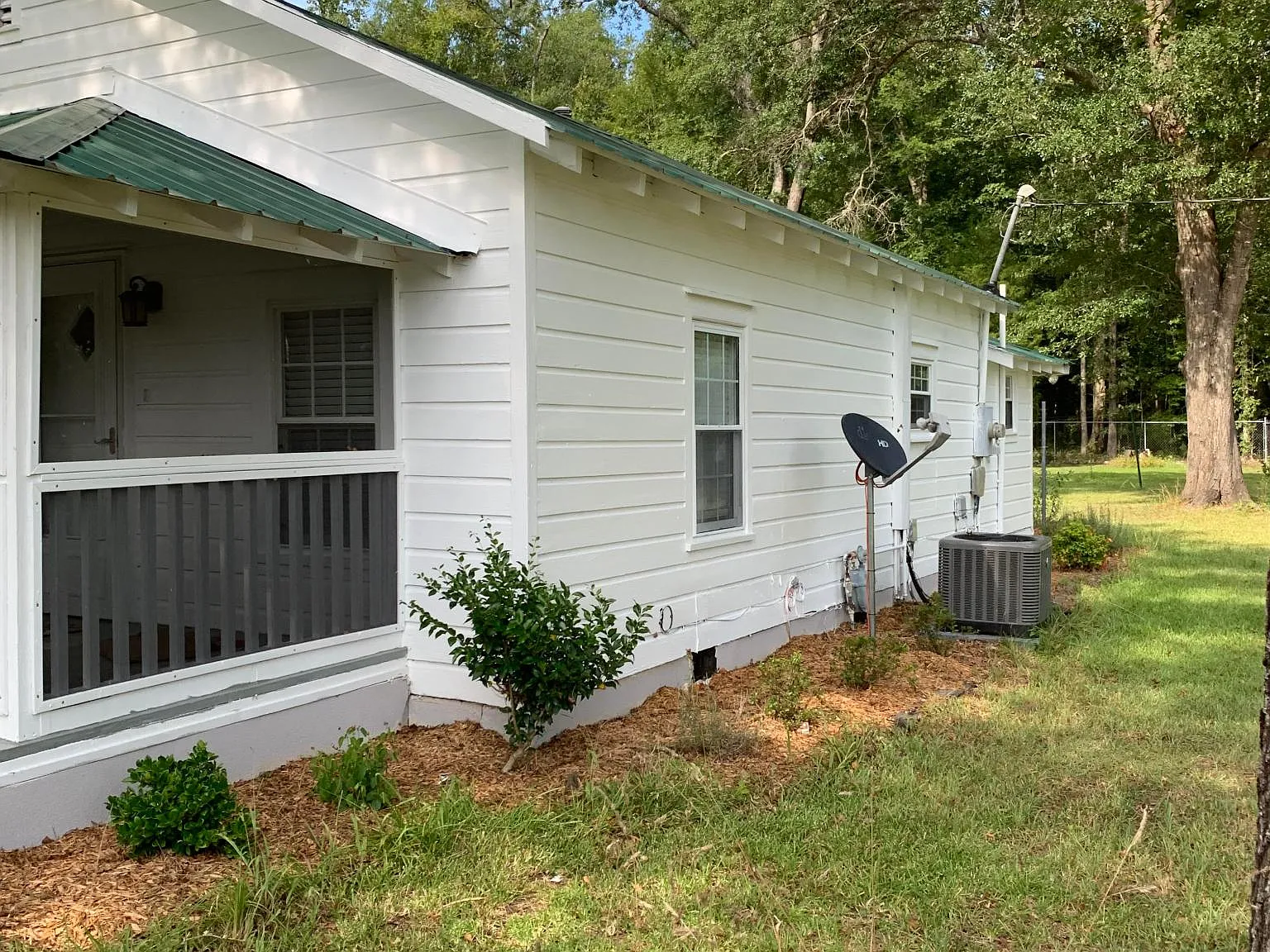 2 bed, 1100 sqft, $1,450 — Photo 3