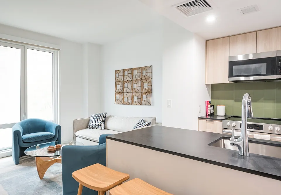 975 Nostrand Ave #615