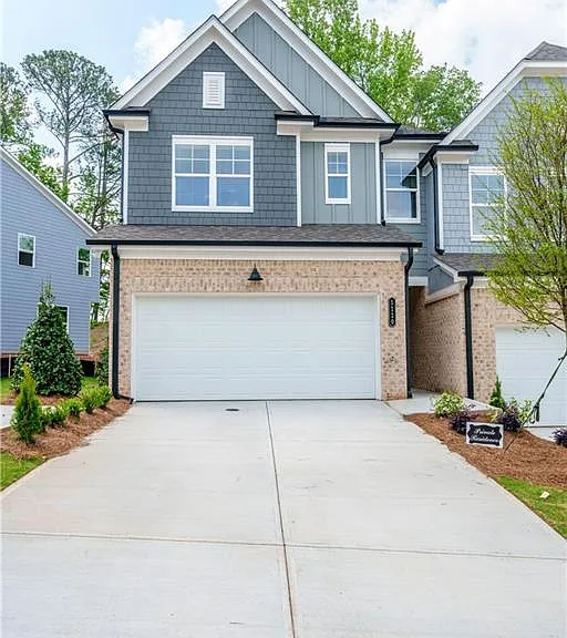 5120 Hillington Way — Photo 1