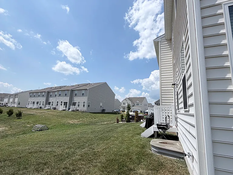 510 Swansea Dr — Photo 29