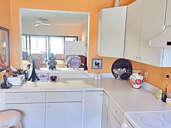 5th image of 602 Arbor Lake Dr #6-102