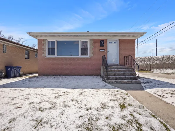 5949 School St, Berkeley, IL 60163