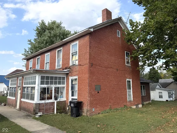 117 S Virginia St, Rockville, IN 47872