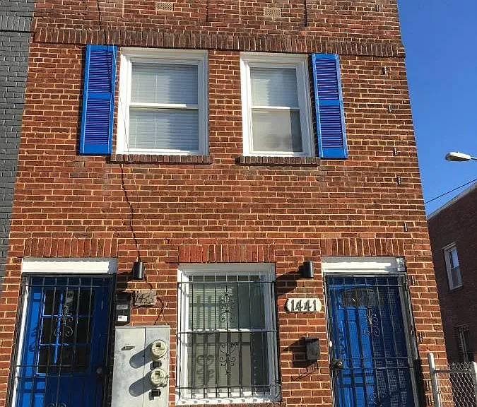 1441 Holbrook St NE — Photo 1