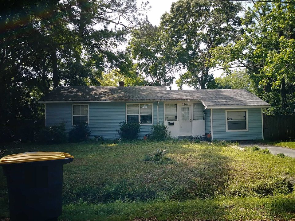1st image of 1244 Woodruff Ave
