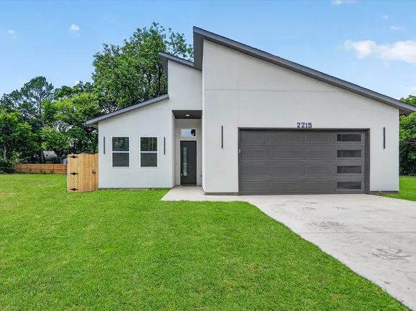 2215 Ben Hur St, Dallas, TX 75253
