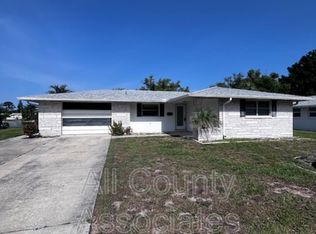 10321 Willow Dr, Port Richey, FL 34668