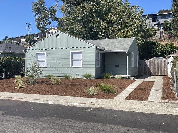 front of house driveway