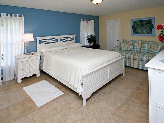 Master Bedroom (old photo)