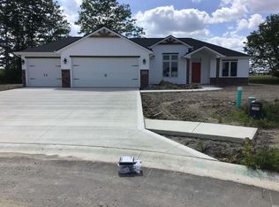 13394 Shelley Ct, Fort Wayne, IN 46818