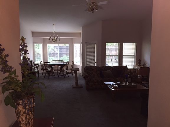 3rd image of 2584 E Cole Ave