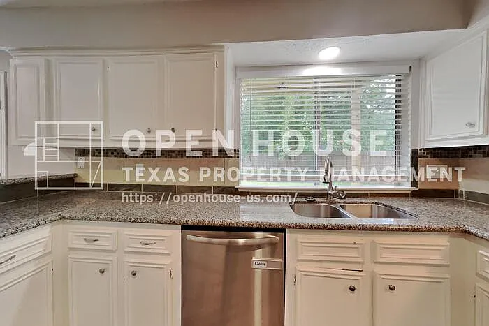 15506 Swan Creek Dr — Photo 6