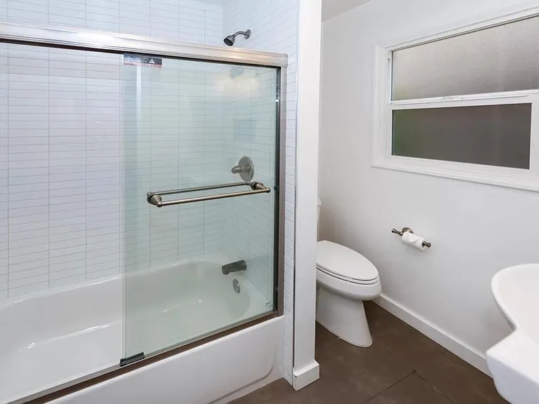 628 Lincoln Blvd #C — Photo 8