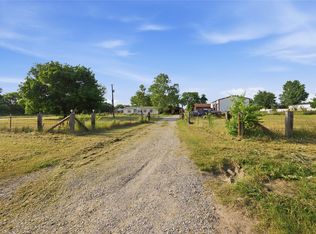2449 E Fm 120, Denison, TX 75021