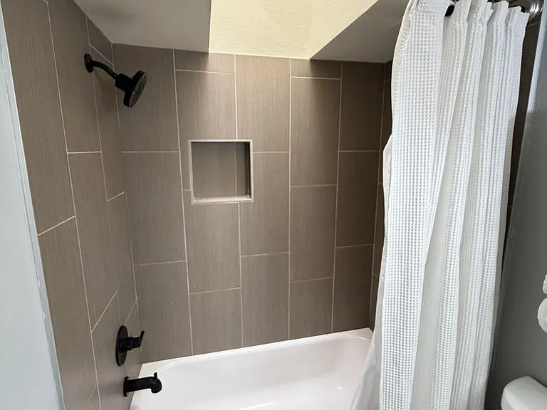 10115 E Mountain View Rd #2104 — Photo 8