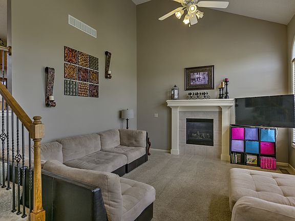 4th image of 3903 NE 87th St