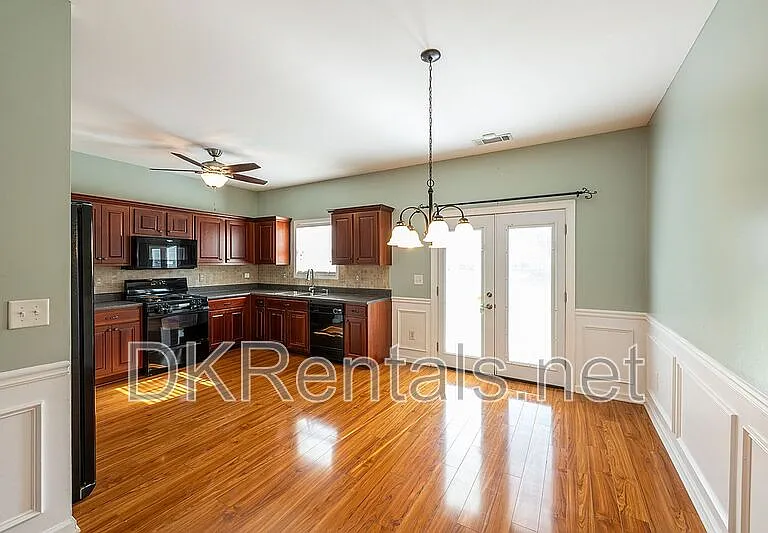 1959 Lakeshore Overlook Cir NW — Photo 21