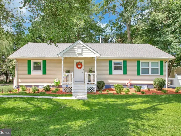 24 Robinson Rd, Severna Park, MD 21146