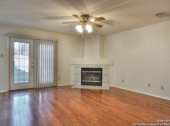 5th image of 2558 Ashley Oak Dr