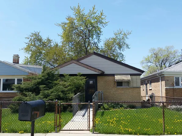 7732 Lotus Ave, Burbank, IL 60459