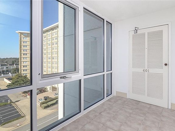 3rd image of 3800 Atlantic Ave APT 601