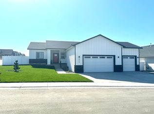 2810 Driftwood Dr, Payette, ID 83661