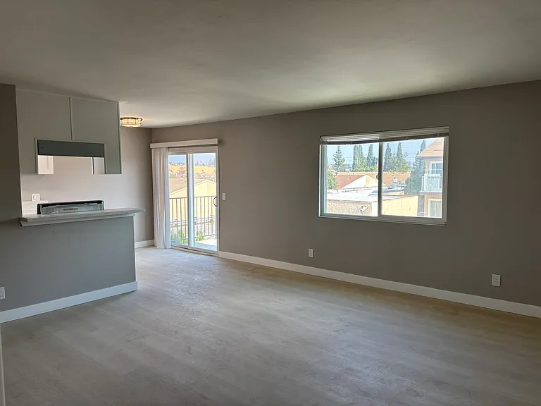 18401 Desidia St #D — Photo 1