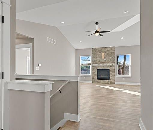 3rd image of 8504 Forest Glen Dr