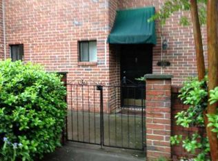 2283 Pernoshal Ct, Dunwoody, GA 30338