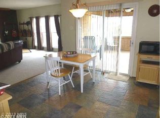 624 Wintergreen Dr, Purcellville, VA 20132