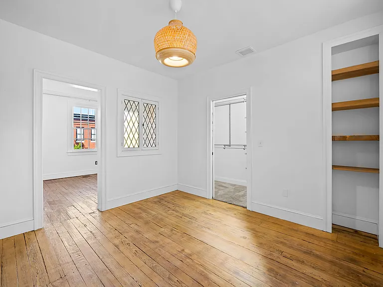 1427 Bolton St #2 — Photo 19